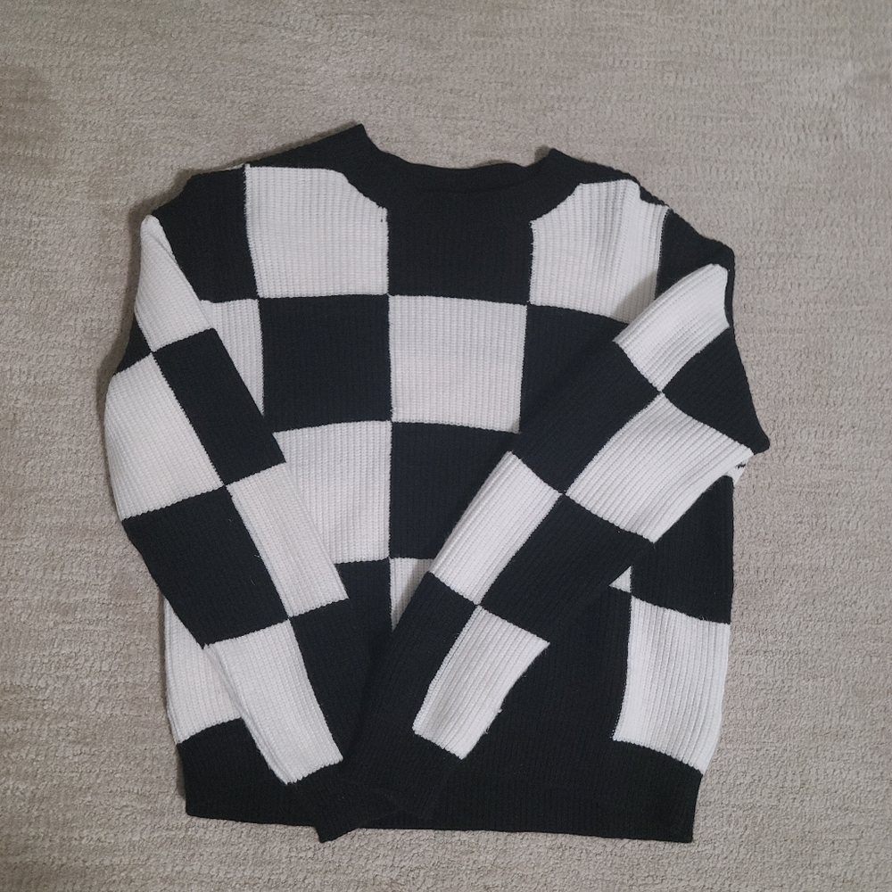 Sweater size small